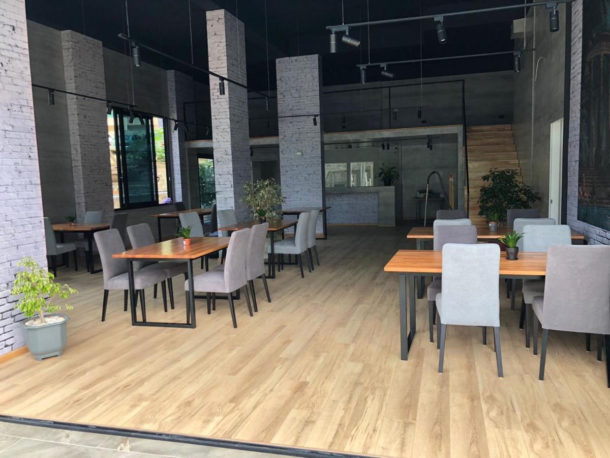 Nemesis Hotel Саранда Екстер'єр фото