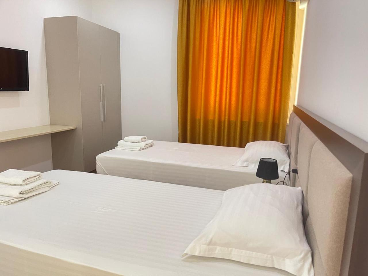 Nemesis Hotel Саранда Екстер'єр фото