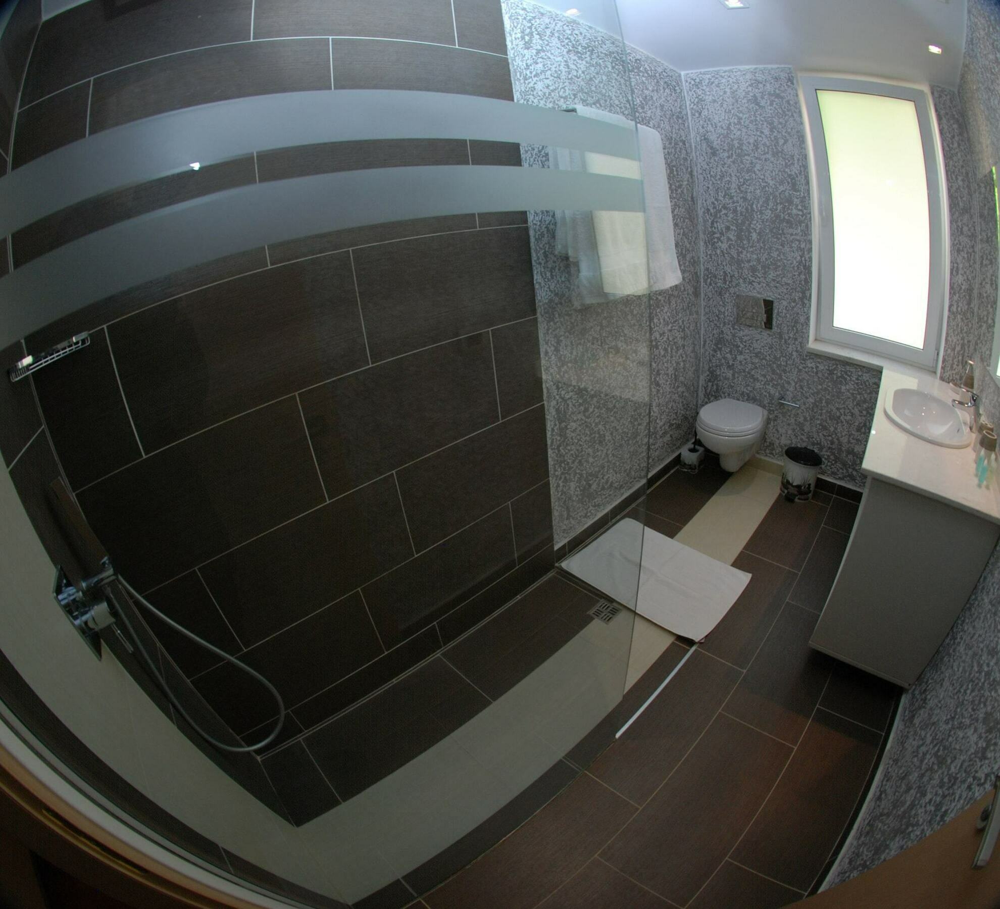 Nemesis Hotel Саранда Екстер'єр фото